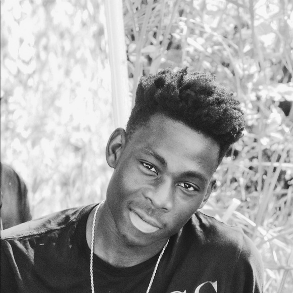 Meet your Posher, Franc - Picture 1 of 1